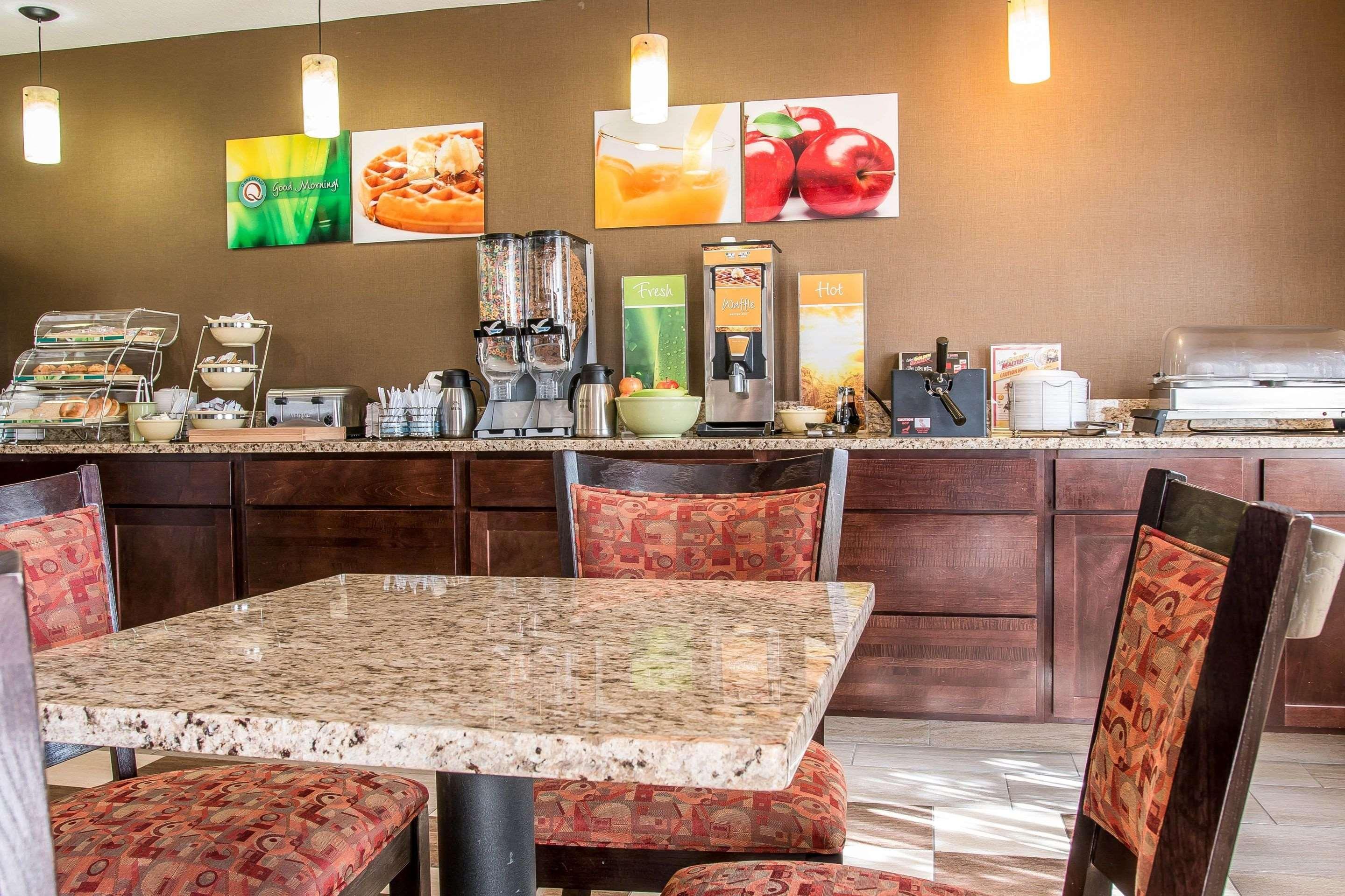 Quality Inn Grand Rapids South-Byron Center Cutlerville المظهر الخارجي الصورة